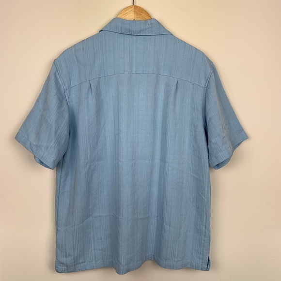 3/19🌽 Joe Marlin Hawaiian Blue Camp Button Up - Picture 3 of 4